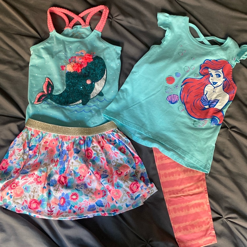 Girls size 5-6 teal tank top with floral skirt